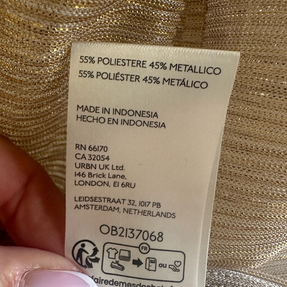 NWOT- Anthropologie Metallic Long Sleeve Top- Medium - Picture 8 of 8